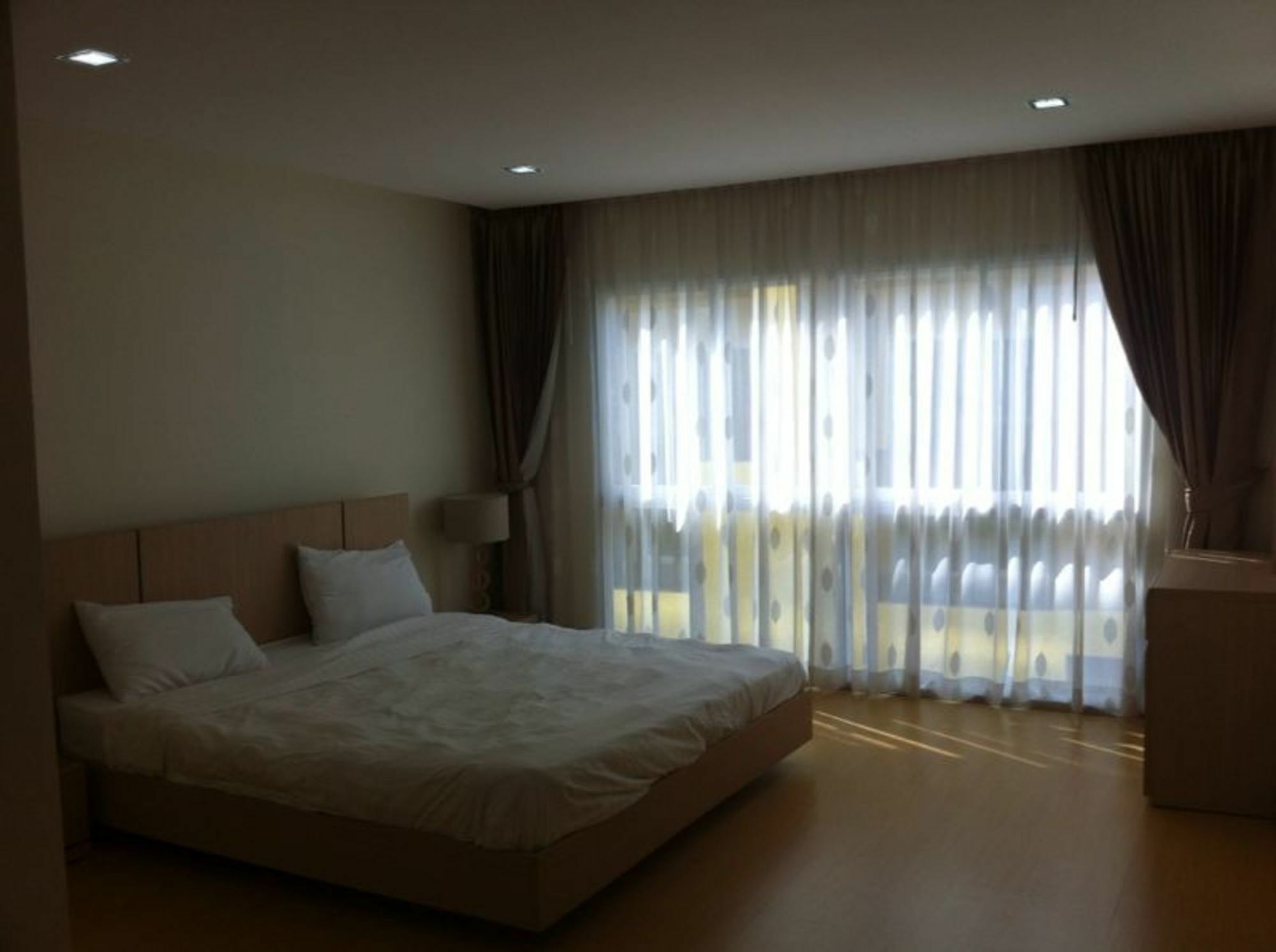 Goldstone Residency Patong , Phuket Apartment ภายนอก รูปภาพ