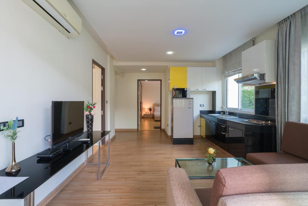 Goldstone Residency Patong , Phuket Apartment ภายนอก รูปภาพ
