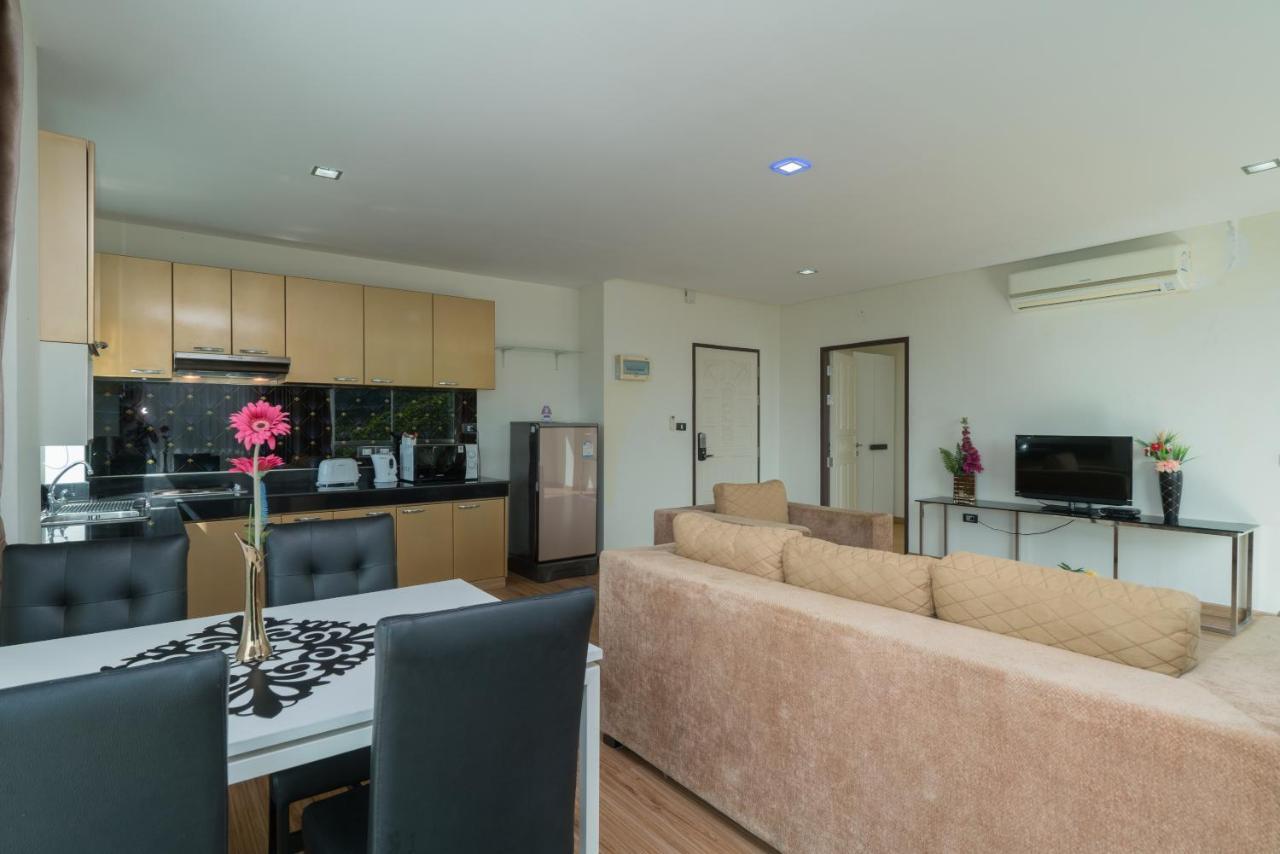 Goldstone Residency Patong , Phuket Apartment ภายนอก รูปภาพ