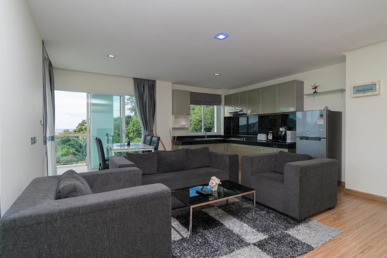 Goldstone Residency Patong , Phuket Apartment ภายนอก รูปภาพ